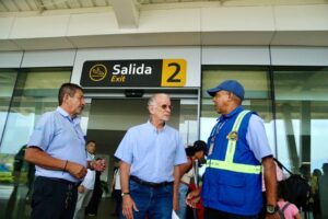 Ante cambio en operación de aeropuerto, gobernador Verano solicita a la Aerocivil terminar obras