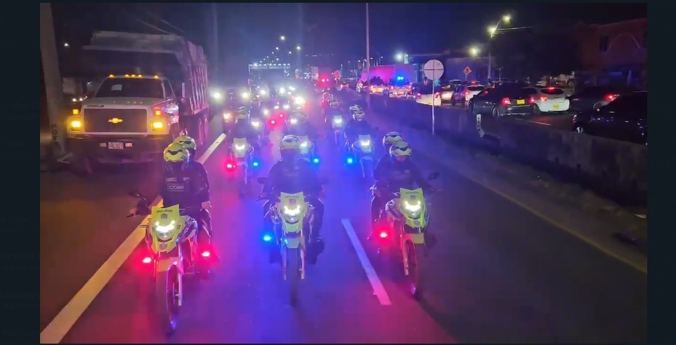 Policía pueblito