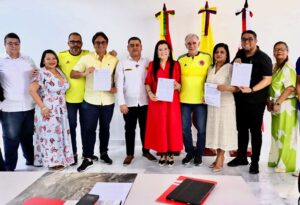 Gobernación entregará becas para educación superior a 2.500 jóvenes del Atlántico