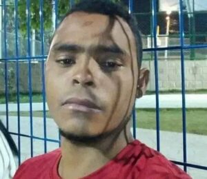 Muerto por su heermano