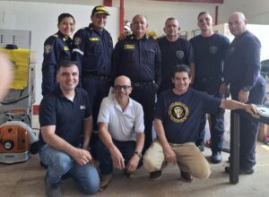 Brigadistas y bomberos voluntarios reciben capacitación para fortalecer su lucha contra incendios
