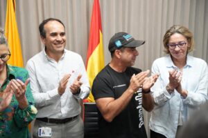 Anuncio inicio de obras BanRepublica (1)