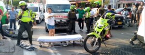 Accidente en el norte ambulancia-moto