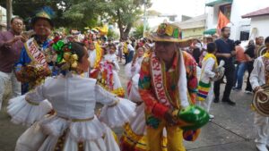Asaltos carnavaleros (2)