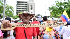 Concentracion-del-pueblo-apoyo-Consulta-Popular-1280