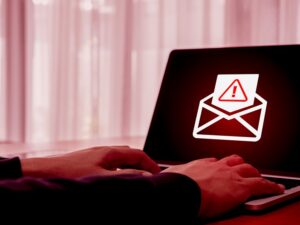 Qué tiene que ver el correo electrónico con detener el fraude