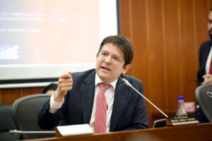 Precandidato presidencial, Miguel Uribe Turbay, víctima de atentado en Bogotá