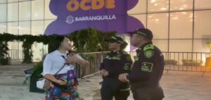 Policías bilingues
