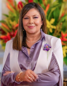 Fiscal_Luz_Adriana_Camargo