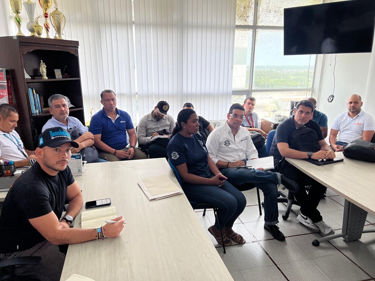 Barranquilla refuerza control al cableado aéreo para mejorar el orden urbano y la seguridad