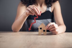 Mercado inmobiliario crecen arriendos y vivienda nueva está en crisis