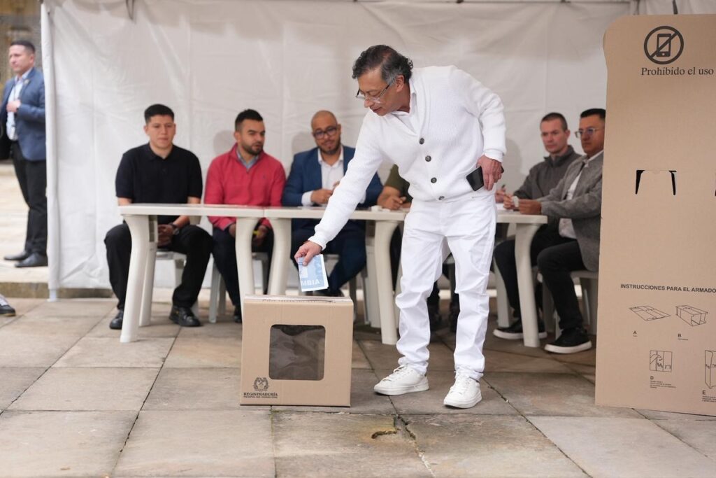 Presidente-Petro-no-reconoce-los-resultados-del-preconteo_noticiasyconceptos.com