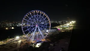luna del rio noche