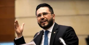 nuevo contralor de la república