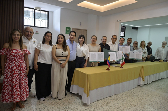 Unisimón suscribe convenios de cooperación con 6 universidades mexicanas